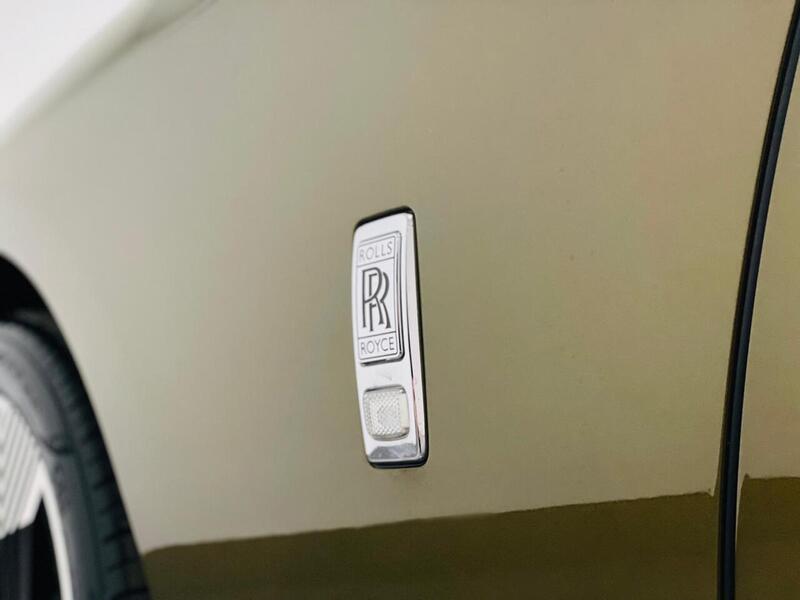 Rolls-Royce Spectre  - U400058544