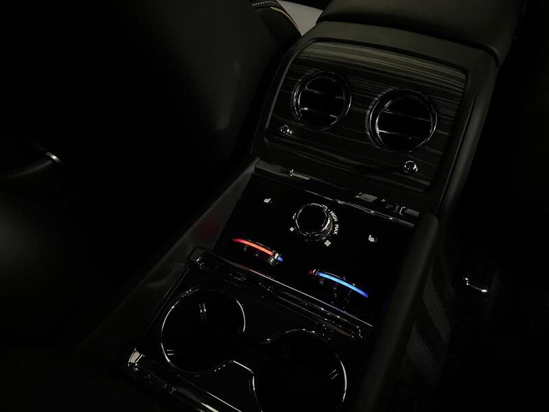 Rolls-Royce Spectre  - U400058544