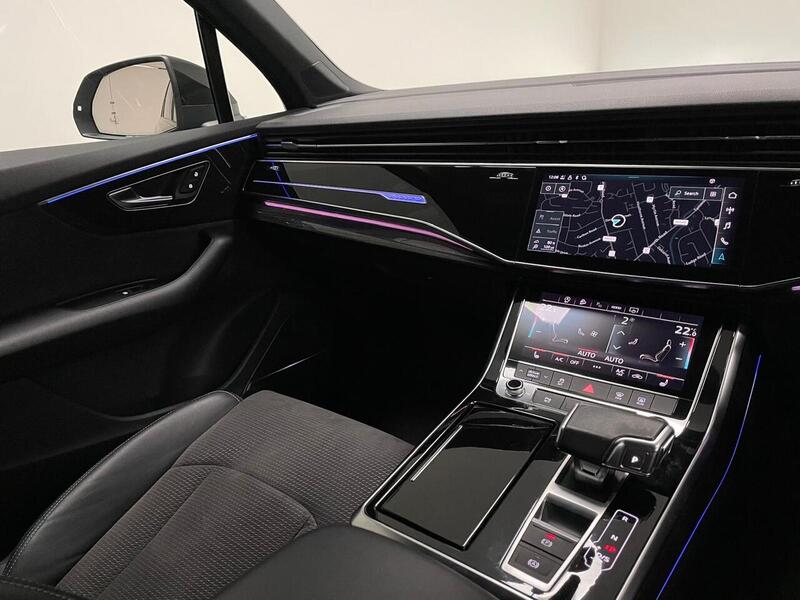 Audi Q7 TDI V6 Black Edition - U400058839