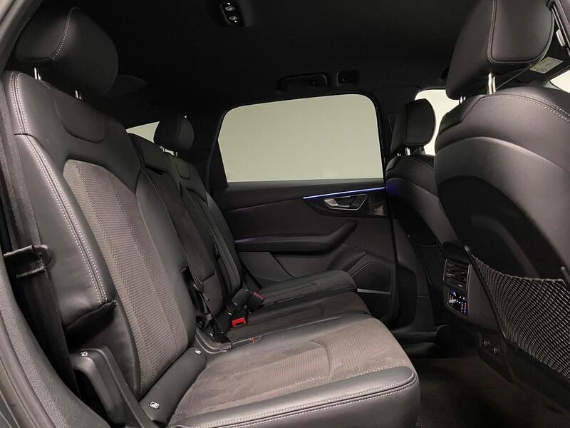 Audi Q7 TDI V6 Black Edition - U400058839