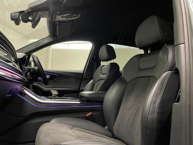 Audi Q7 TDI V6 Black Edition - U400058839