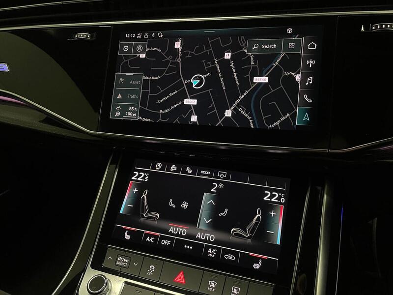 Audi Q7 TDI V6 Black Edition - U400058839