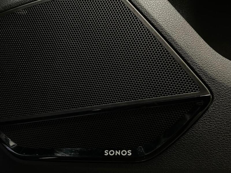 Audi Q3 TFSI Black Edition - U400058911