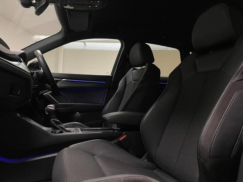 Audi Q3 TFSI Black Edition - U400058911