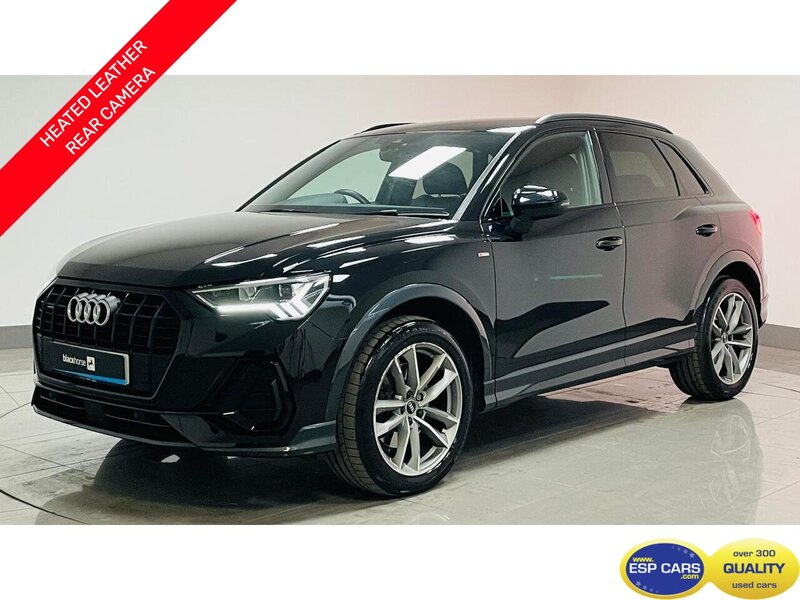 Audi Q3 TFSI Black Edition - U400058911