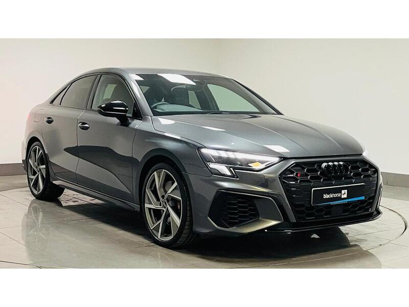 Audi S3 TFSI Black Edition - U400058919