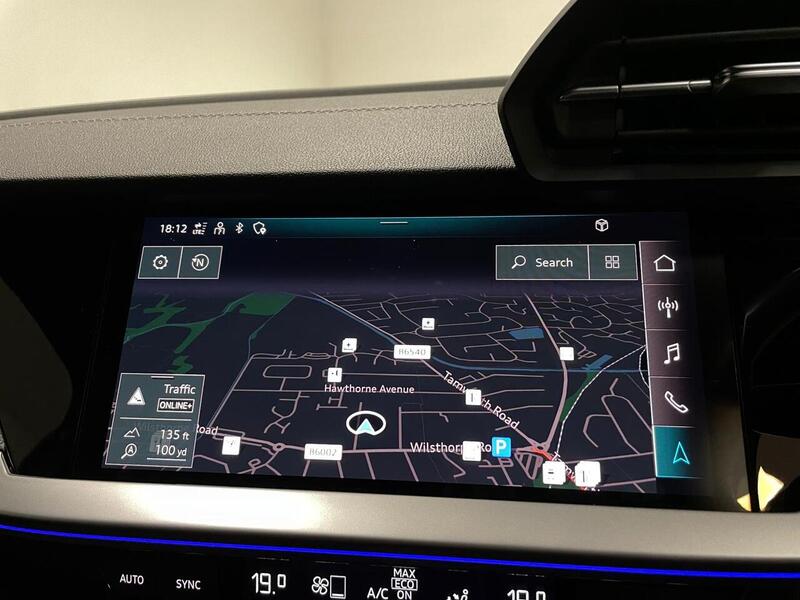 Audi S3 TFSI Black Edition - U400058919