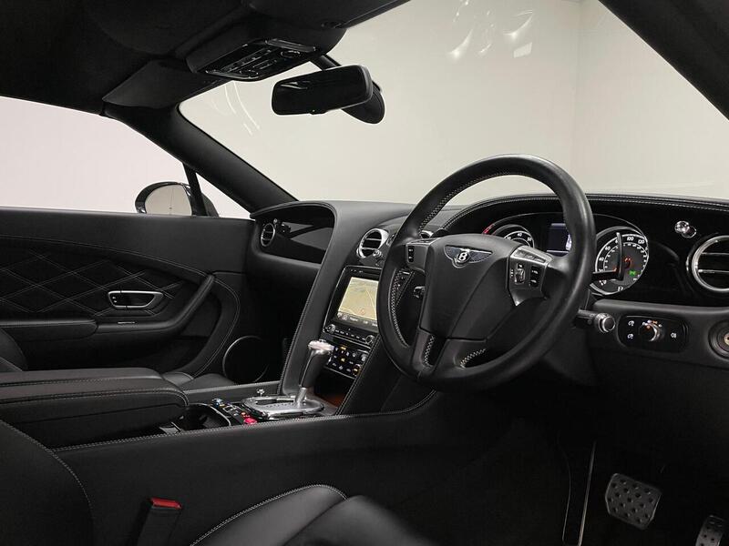 Bentley Continental V8 GTC S - U400058960