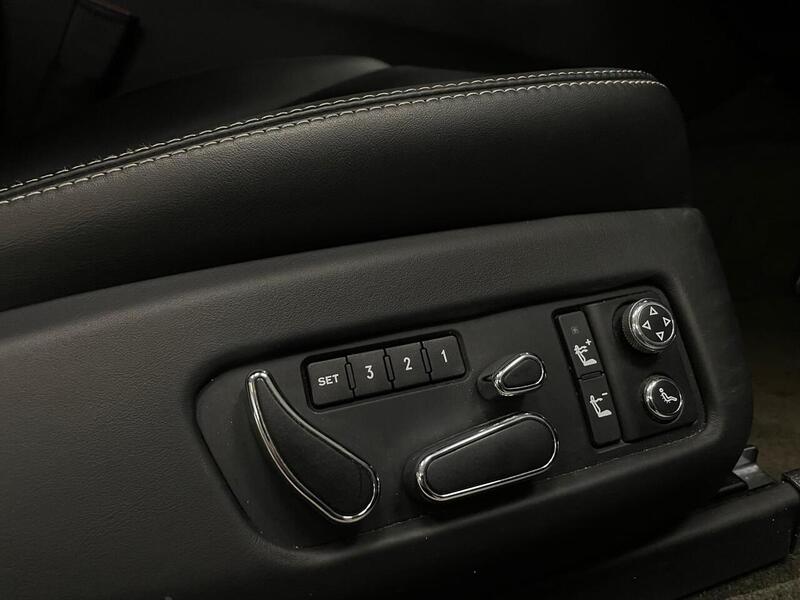 Bentley Continental V8 GTC S - U400058960