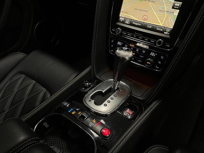 Bentley Continental V8 GTC S - U400058960