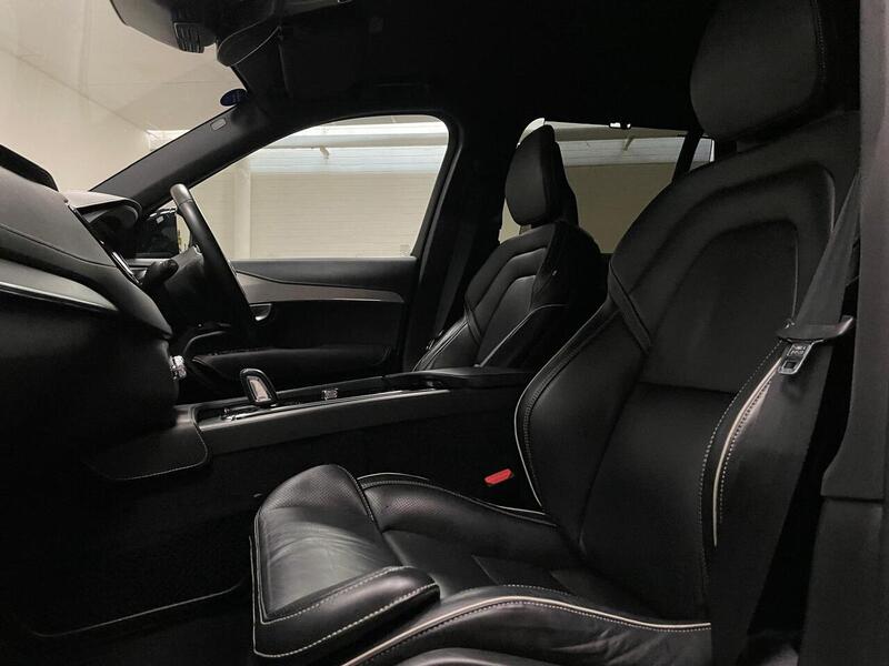 Volvo XC90 B5 MHEV R-Design - U400059023