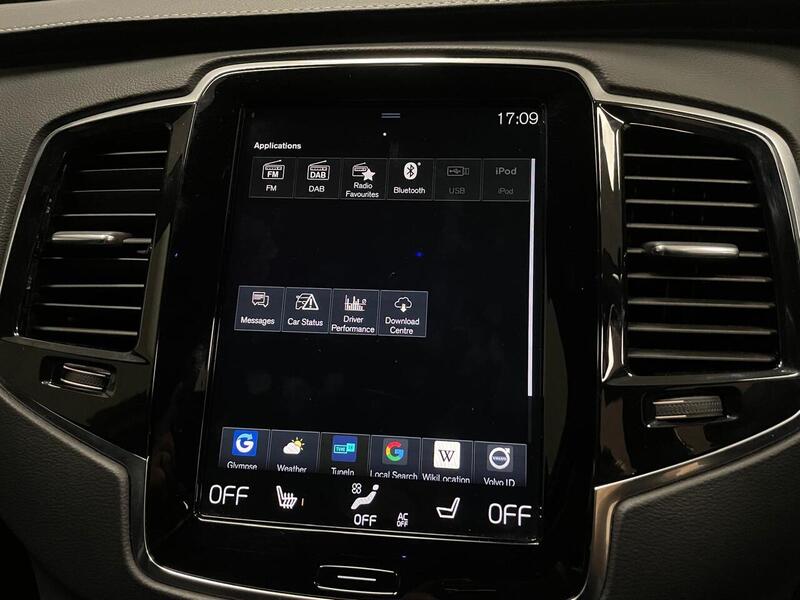 Volvo XC90 B5 MHEV R-Design - U400059023