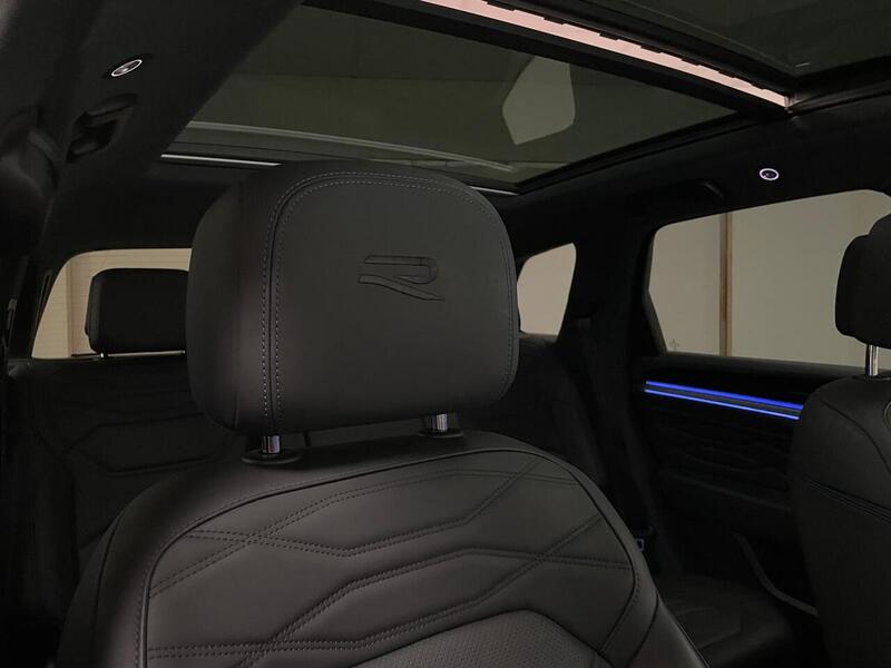 Volkswagen Touareg V6 TSI eHybrid R - U400059027