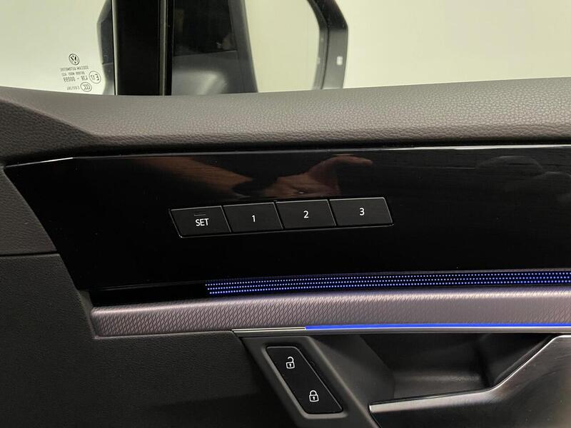 Volkswagen Touareg V6 TSI eHybrid R - U400059027