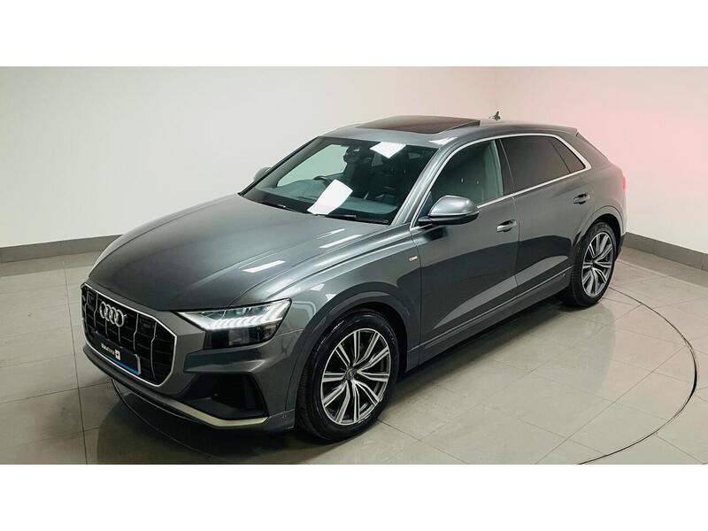 Audi Q8 TDI V6 S line - U400059040