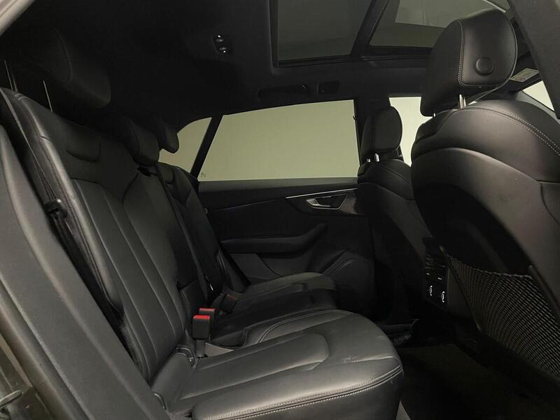 Audi Q8 TDI V6 S line - U400059040