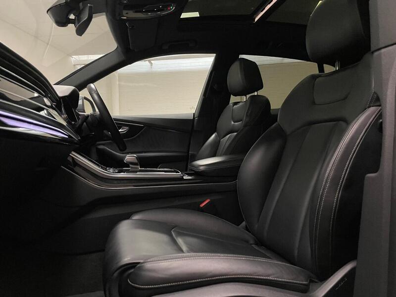 Audi Q8 TDI V6 S line - U400059040