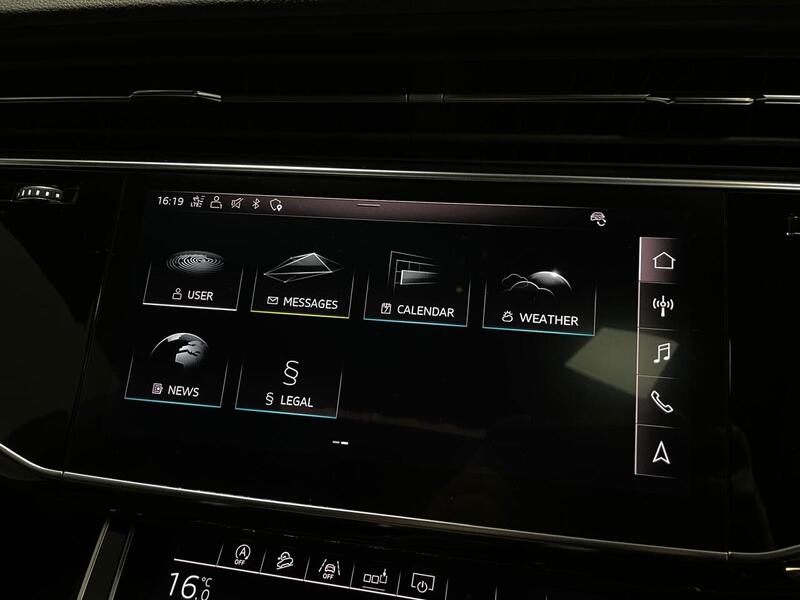 Audi Q8 TDI V6 S line - U400059040