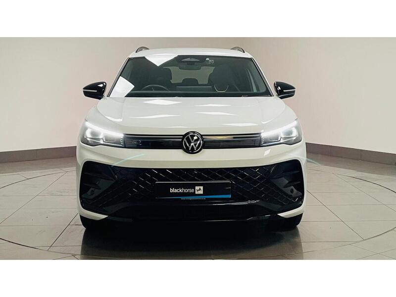 Volkswagen Tiguan eTSI MHEV R-Line Launch Edition - U400059053