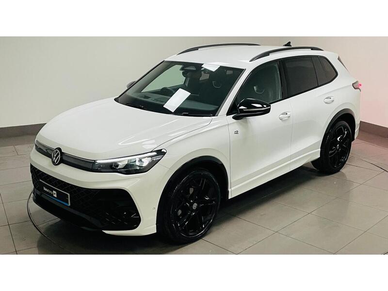 Volkswagen Tiguan eTSI MHEV R-Line Launch Edition - U400059053