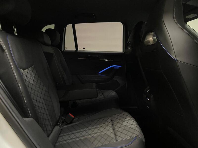 Volkswagen Tiguan eTSI MHEV R-Line Launch Edition - U400059053