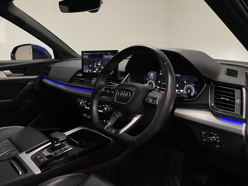 Audi Q5 TFSIe S line - U400059069