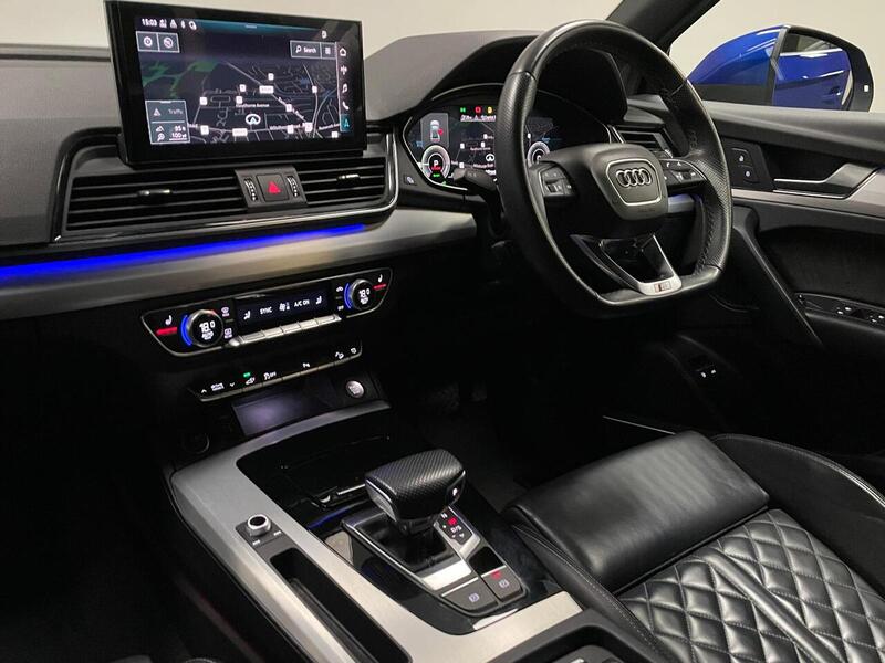 Audi Q5 TFSIe S line - U400059069