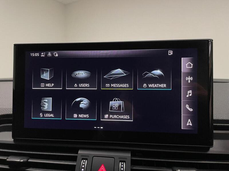 Audi Q5 TFSIe S line - U400059069