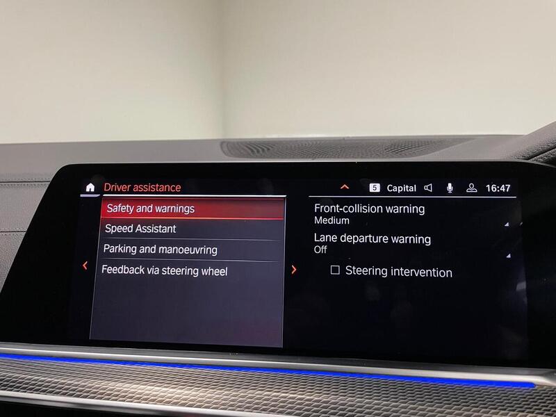 BMW X6 40i M Sport - U400059089