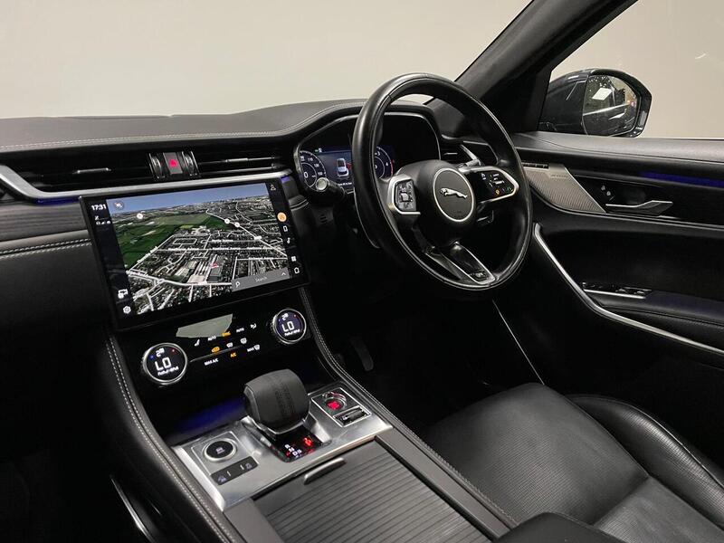 Jaguar F-PACE D200 MHEV R-Dynamic HSE - U400059094