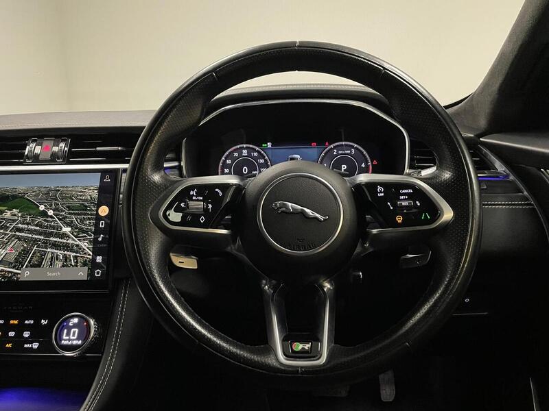 Jaguar F-PACE D200 MHEV R-Dynamic HSE - U400059094