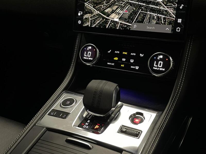 Jaguar F-PACE D200 MHEV R-Dynamic HSE - U400059094