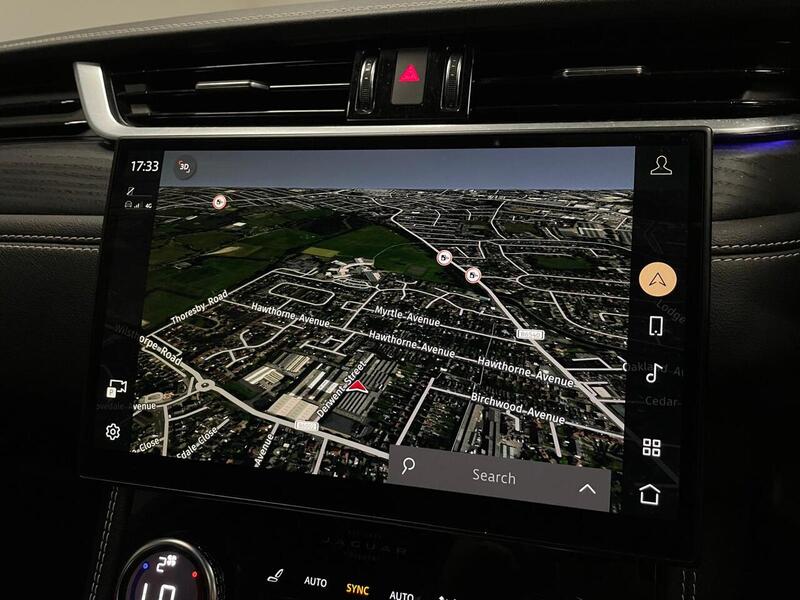 Jaguar F-PACE D200 MHEV R-Dynamic HSE - U400059094