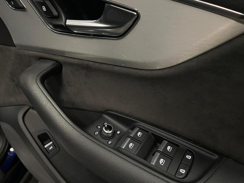 Audi Q7 TDI V6 S line - U400059107