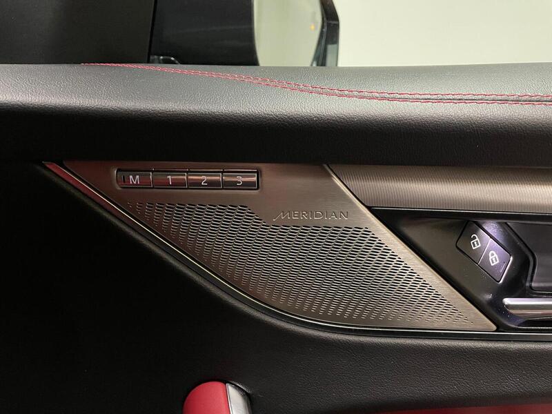 Jaguar F-PACE P400e R-Dynamic HSE - U400059110