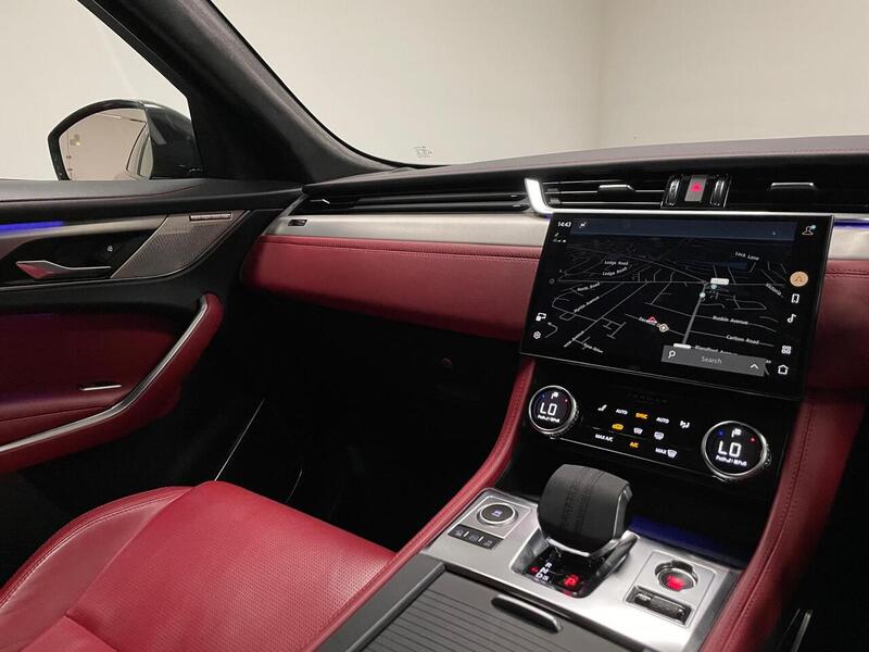 Jaguar F-PACE P400e R-Dynamic HSE - U400059110