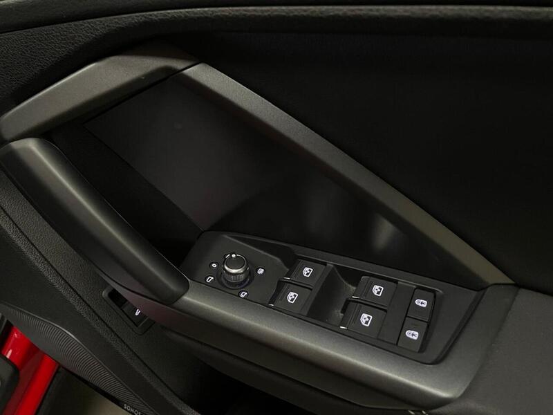 Audi Q3 TFSI CoD Black Edition - U400059120