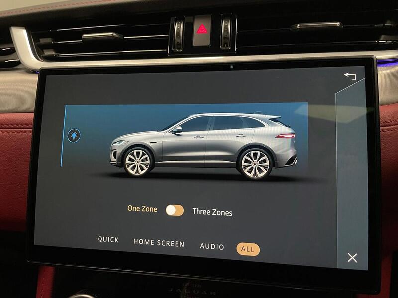 Jaguar F-PACE P400 MHEV R-Dynamic SE - U400059122