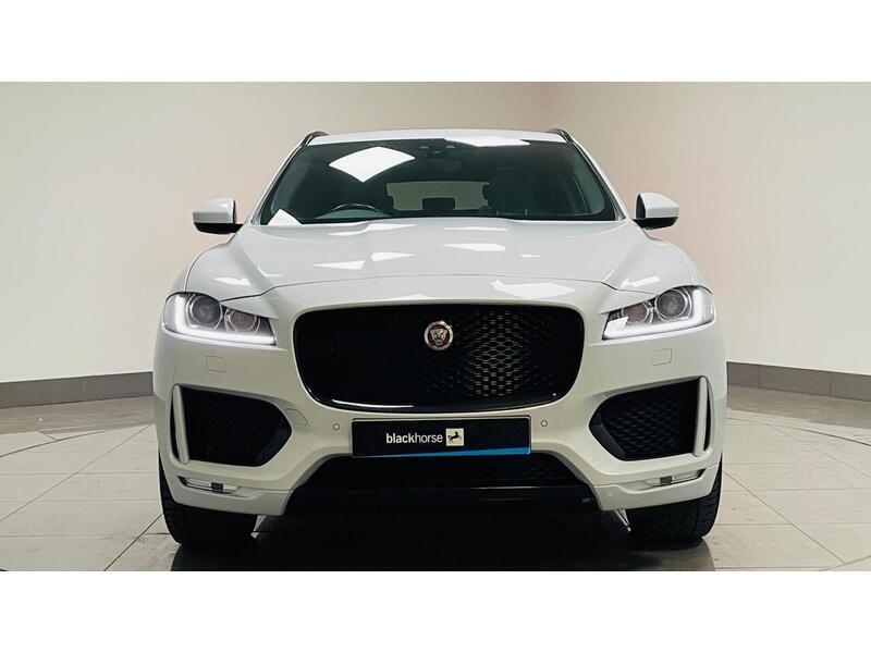 Jaguar F-PACE D180 Chequered Flag - U400059123
