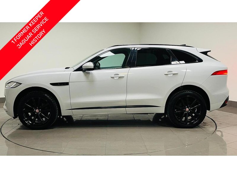 Jaguar F-PACE D180 Chequered Flag - U400059123
