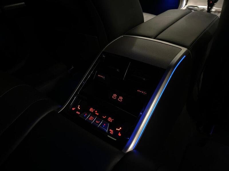 BMW 8 Series Gran Coupe 840i - U400059126