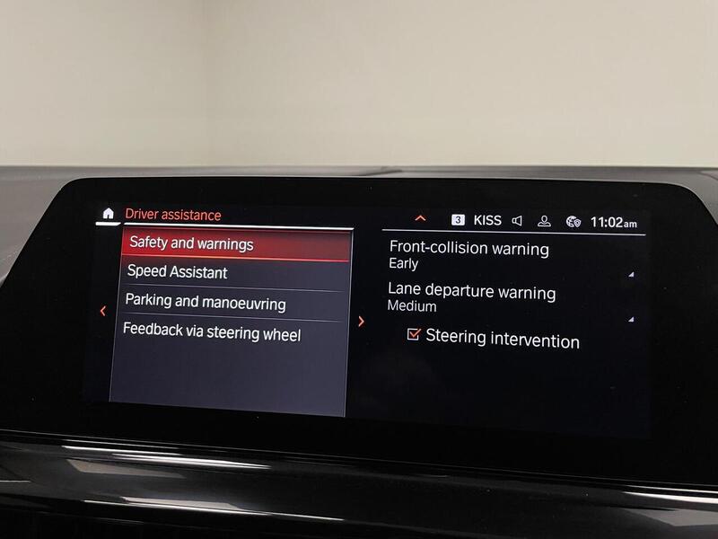 BMW 8 Series Gran Coupe 840i - U400059126