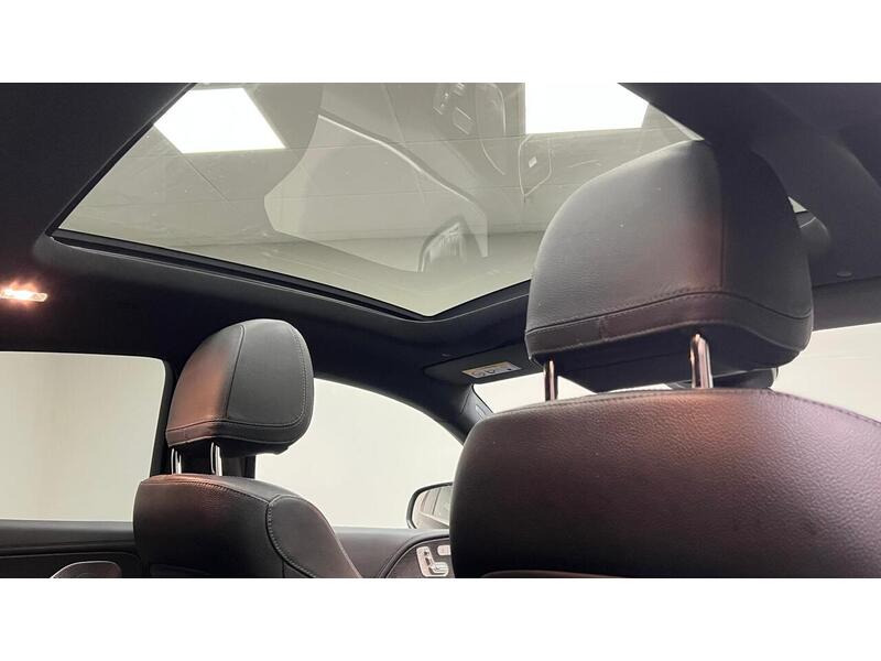 Mercedes-Benz GLE GLE400d AMG Line - U400059156