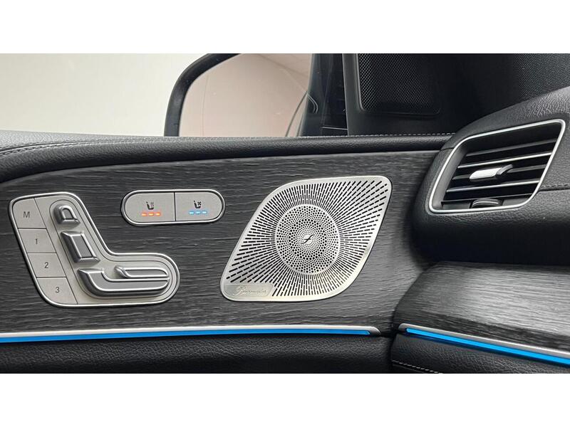 Mercedes-Benz GLE GLE400d AMG Line - U400059156