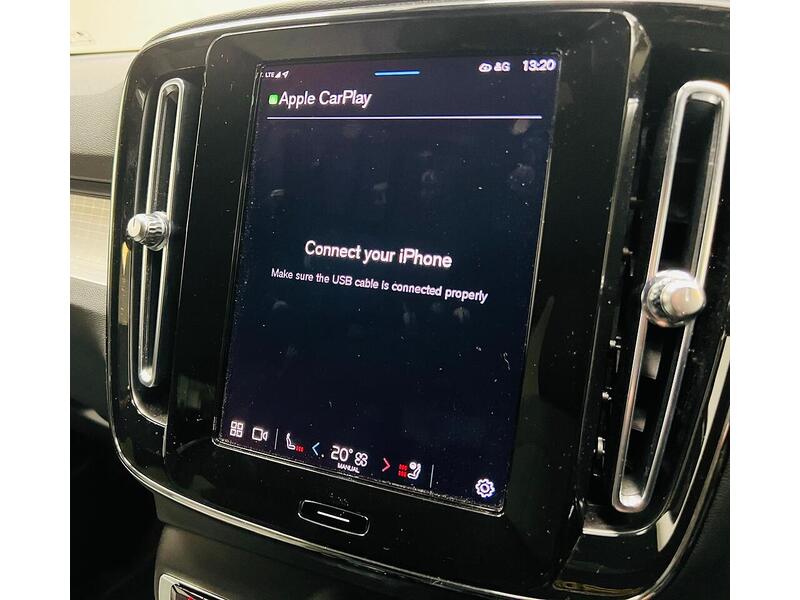 Volvo XC40 B3 MHEV Plus - U400059164