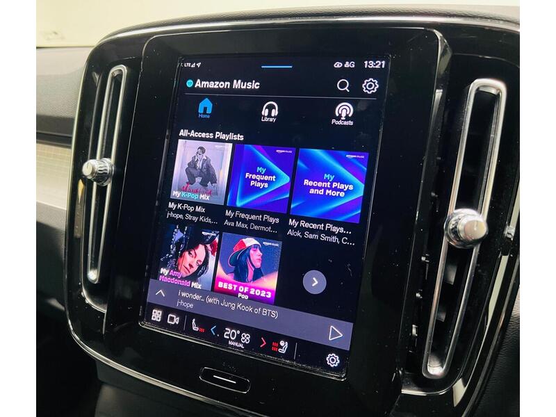 Volvo XC40 B3 MHEV Plus - U400059164