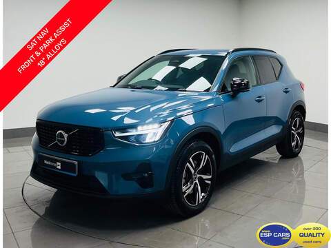 Volvo XC40 2.5 300h Luxury SUV 5dr Petrol Hybrid E-CVT 4WD Euro 6 (s/s) (197 ps)