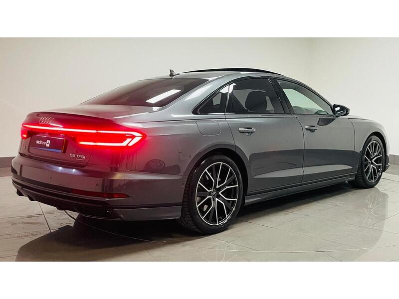 Audi A8 TFSI V6 Black Edition - U400059173