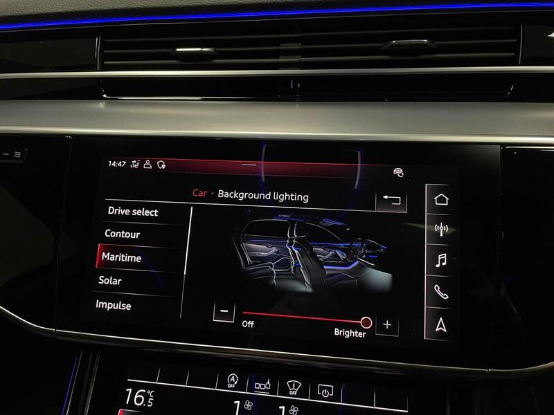 Audi A8 TFSI V6 Black Edition - U400059173