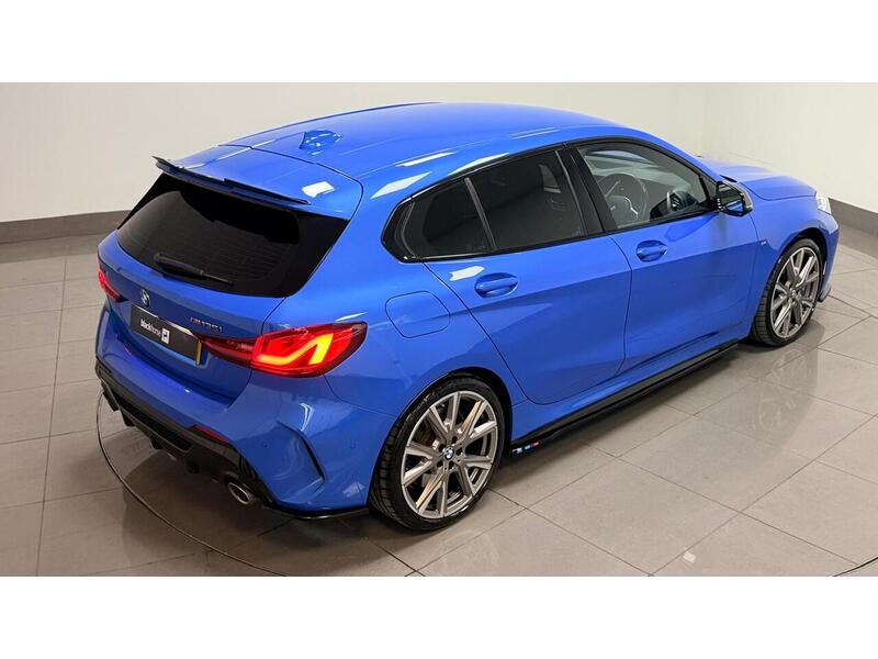 BMW 1 Series M135i - U400059178
